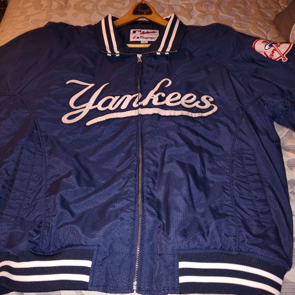 Majestic Navy Yankees Bomber Jacket